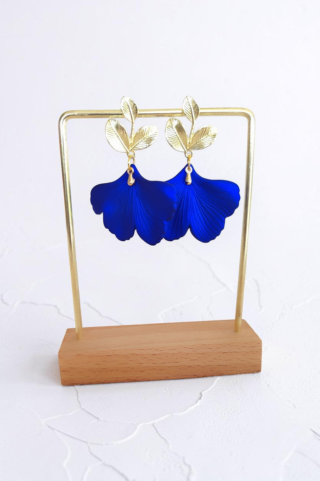 Boucles d'oreilles ginkjo acrylique clou