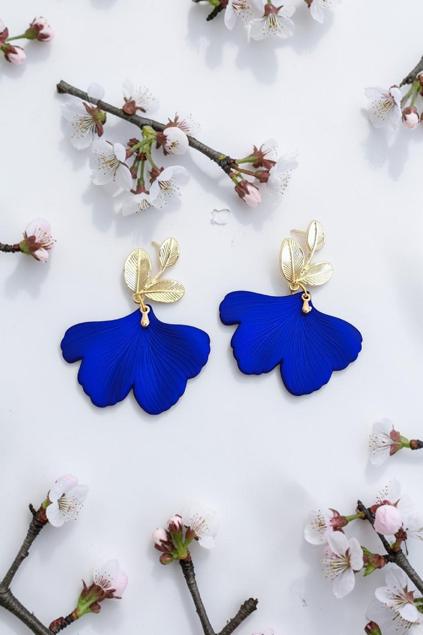 Boucles d'oreilles ginkjo acrylique clou