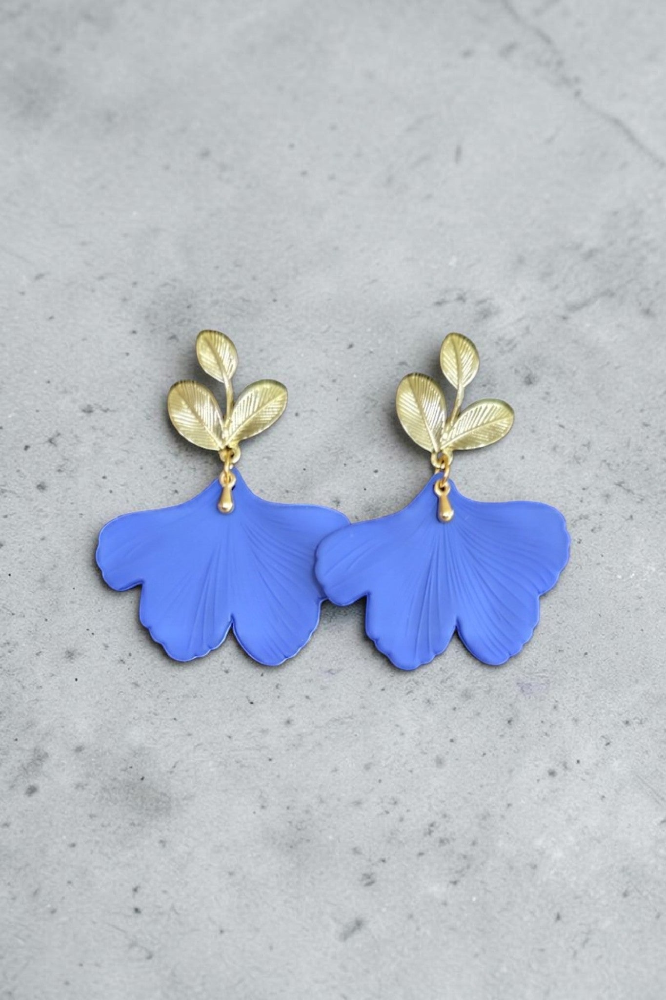 Boucles d'oreilles ginkjo acrylique clou
