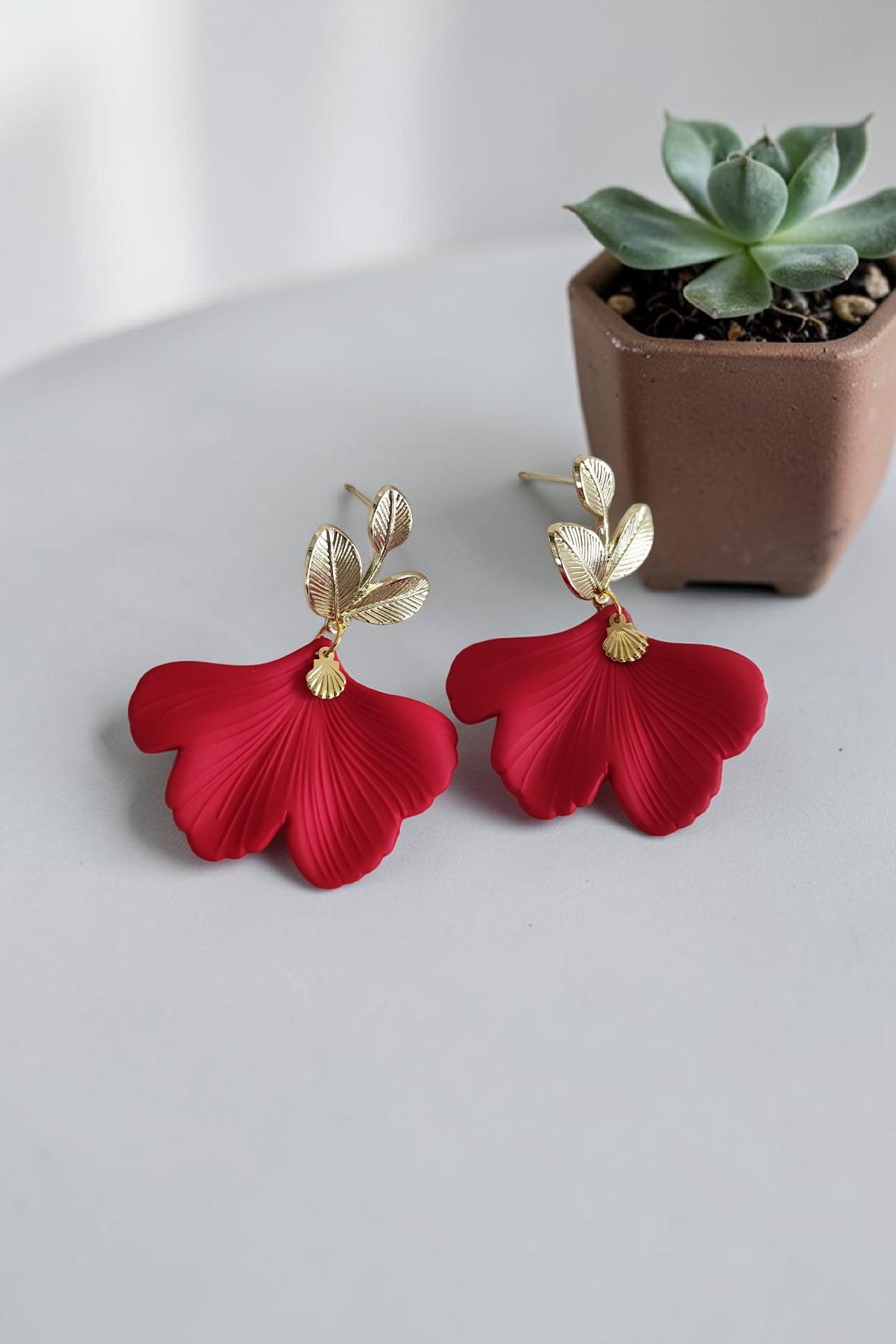 Boucles d'oreilles ginkjo acrylique clou